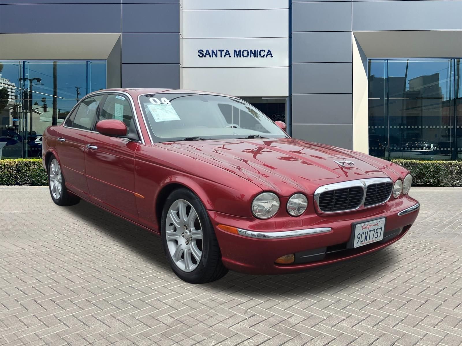 Used 2004 Jaguar XJ8 RWD image 7