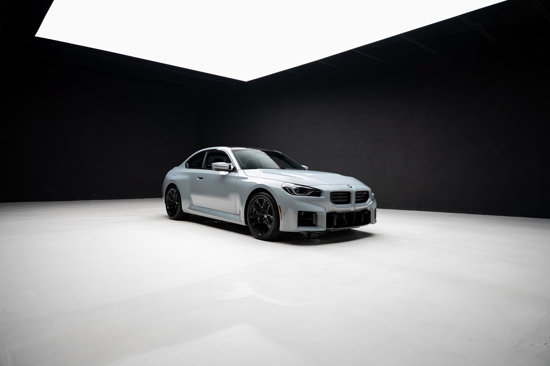 Used 2026 BMW M2 w/ Lighting Package RWD image 86