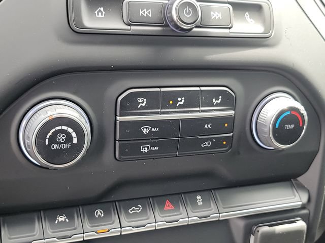Certified 2024 Chevrolet Silverado 1500 Custom w/ Turbomax Blackout Package AWD/4WD image 34