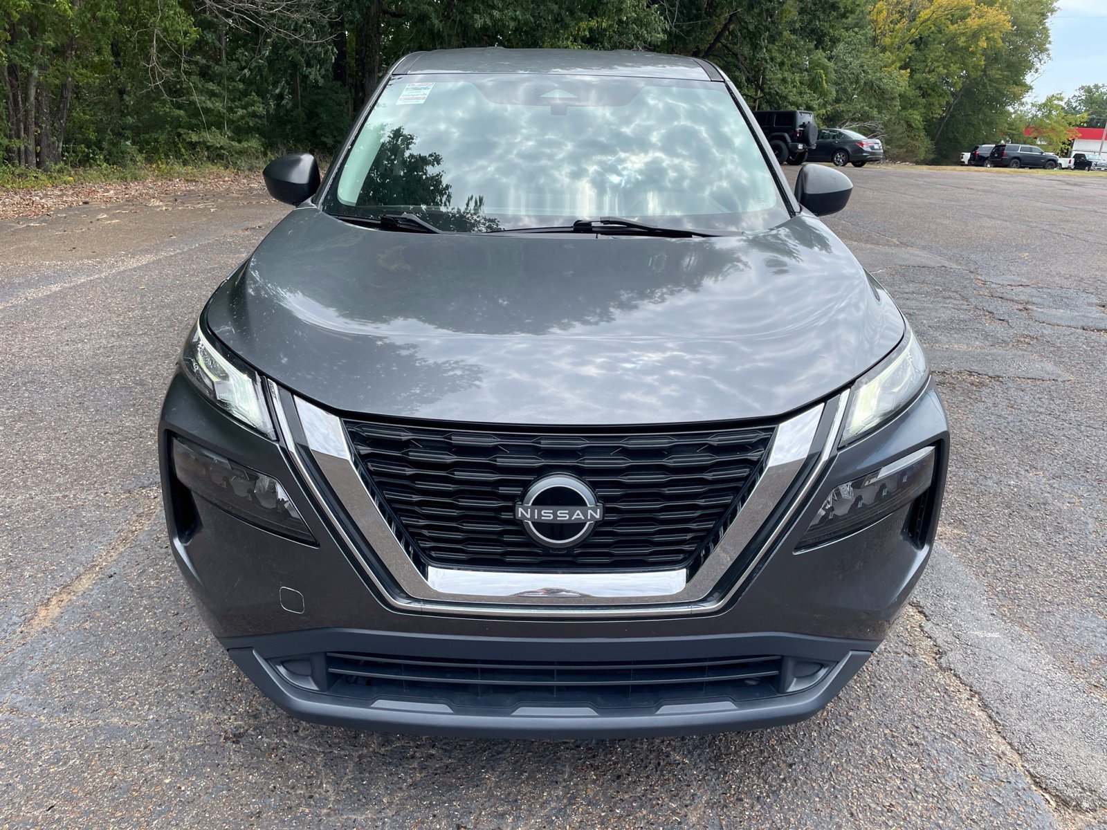 Used 2023 Nissan Rogue S FWD image 10