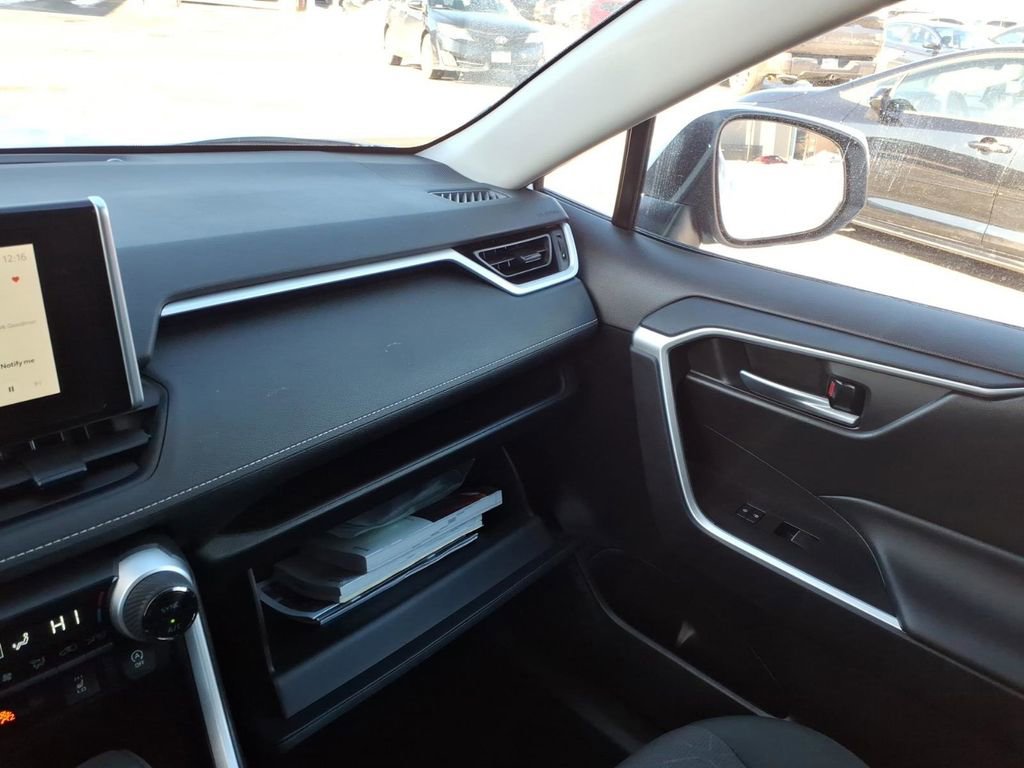 Certified 2023 Toyota RAV4 XLE w/ Convenience Package image 22