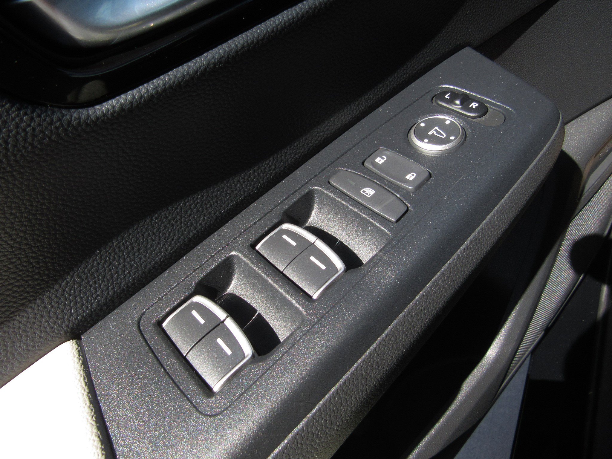 Certified 2024 Honda CR-V EX-L image 24