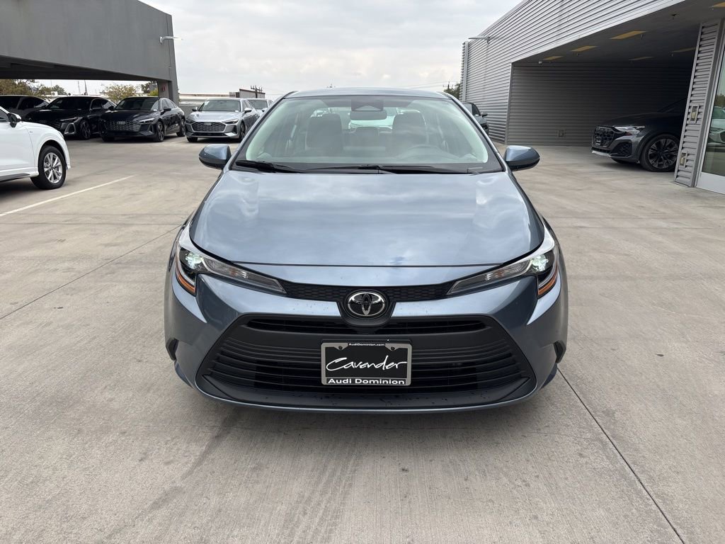 Used 2025 Toyota Corolla LE video 2