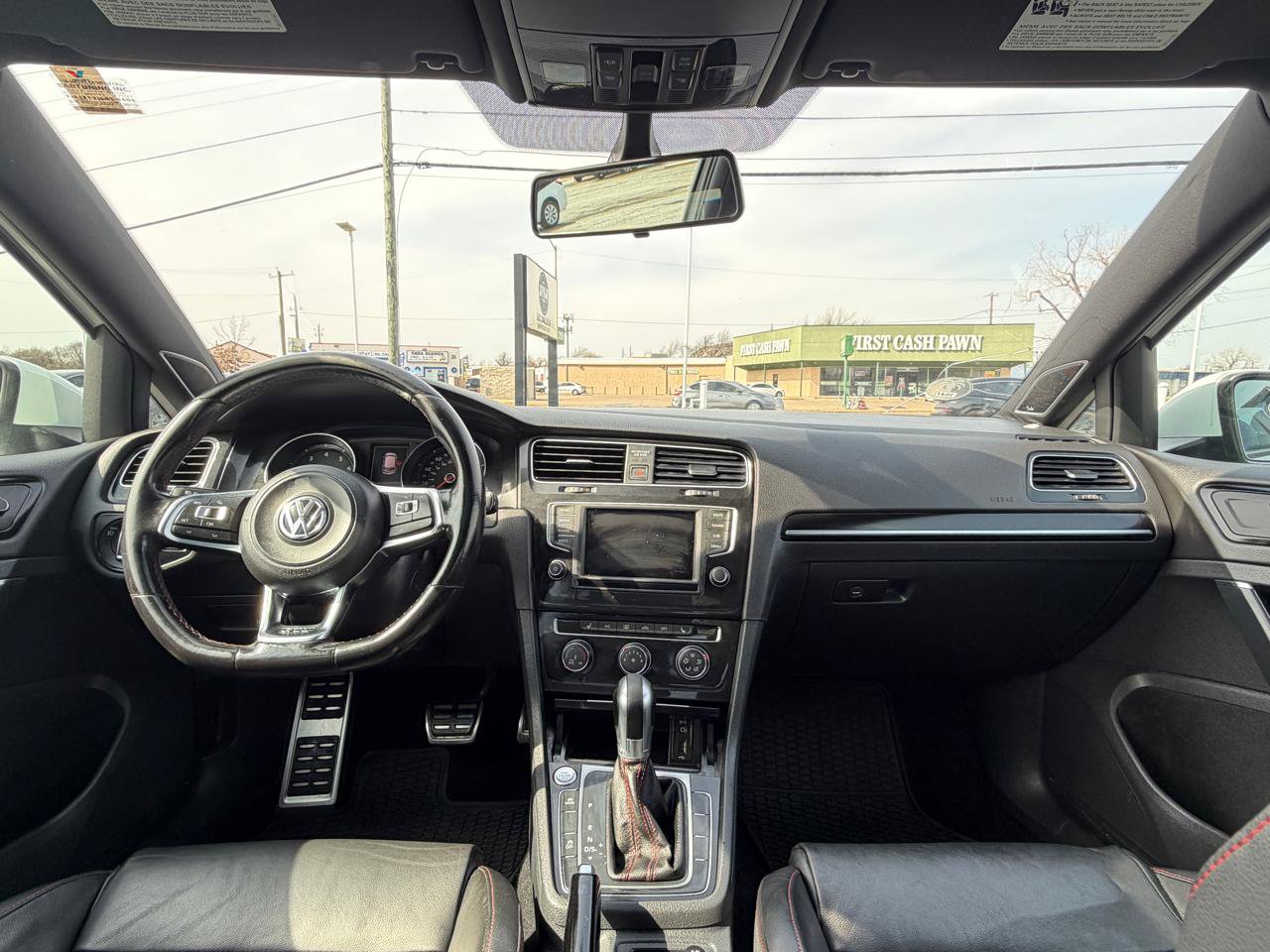 Used 2016 Volkswagen GTI SE w/ Lighting Package (SEL) FWD image 21