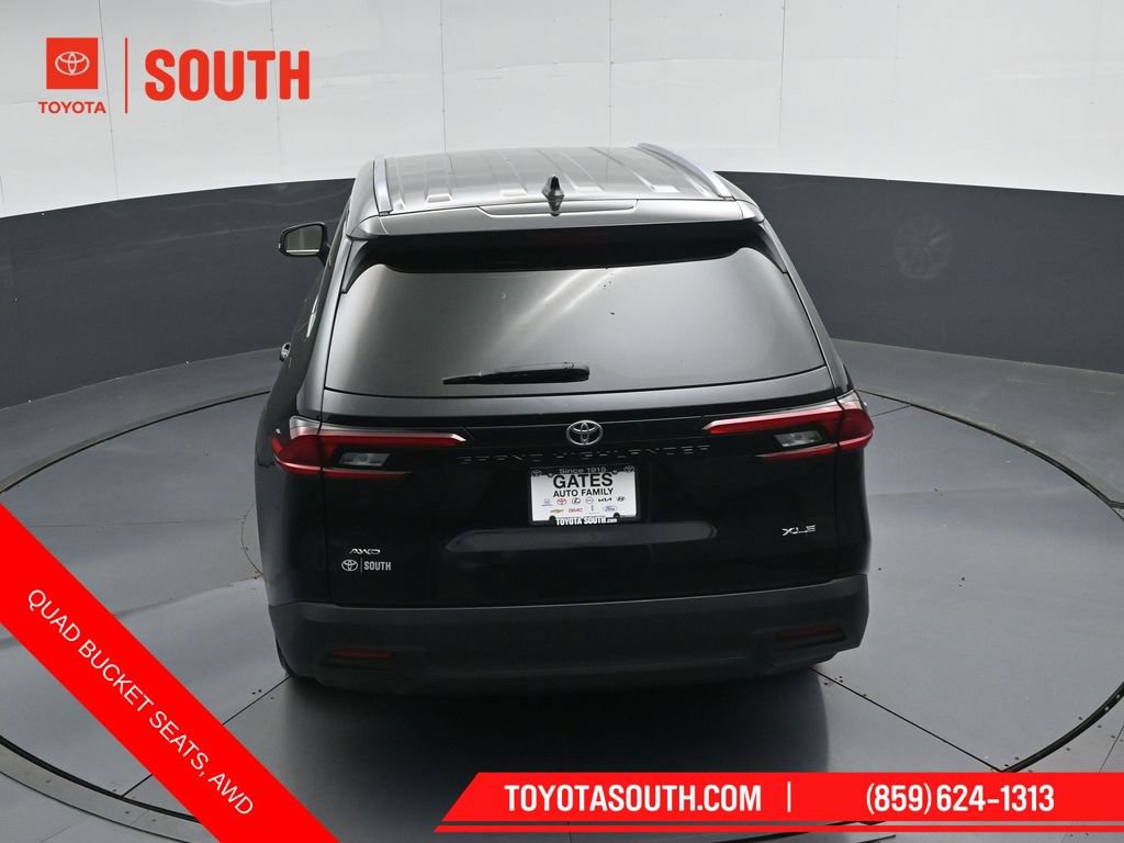 Used 2025 Toyota Grand Highlander AWD image 48