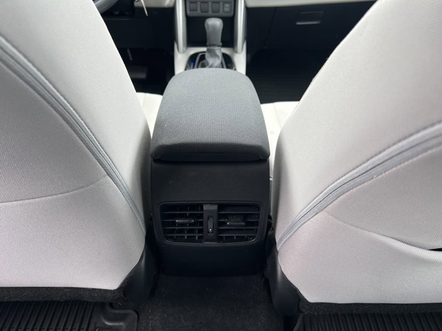 Used 2024 Toyota Corolla Cross L image 18