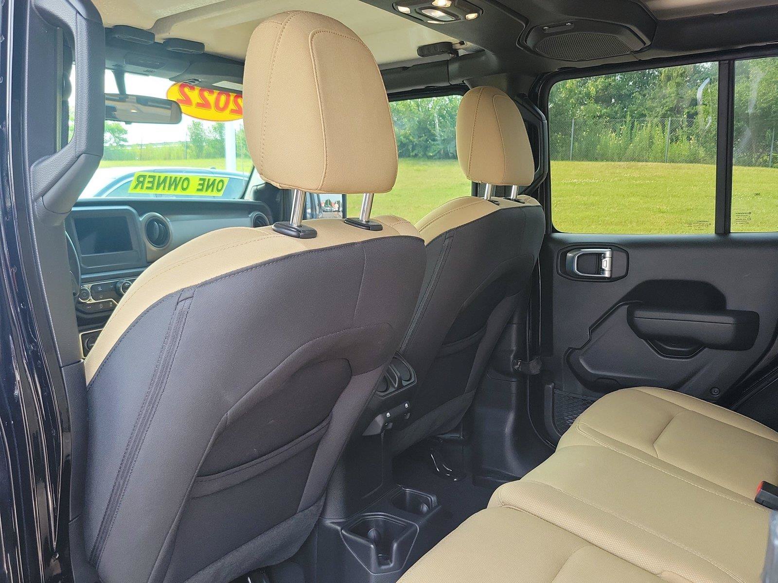 Used 2022 Jeep Wrangler Unlimited Sport AWD/4WD image 10