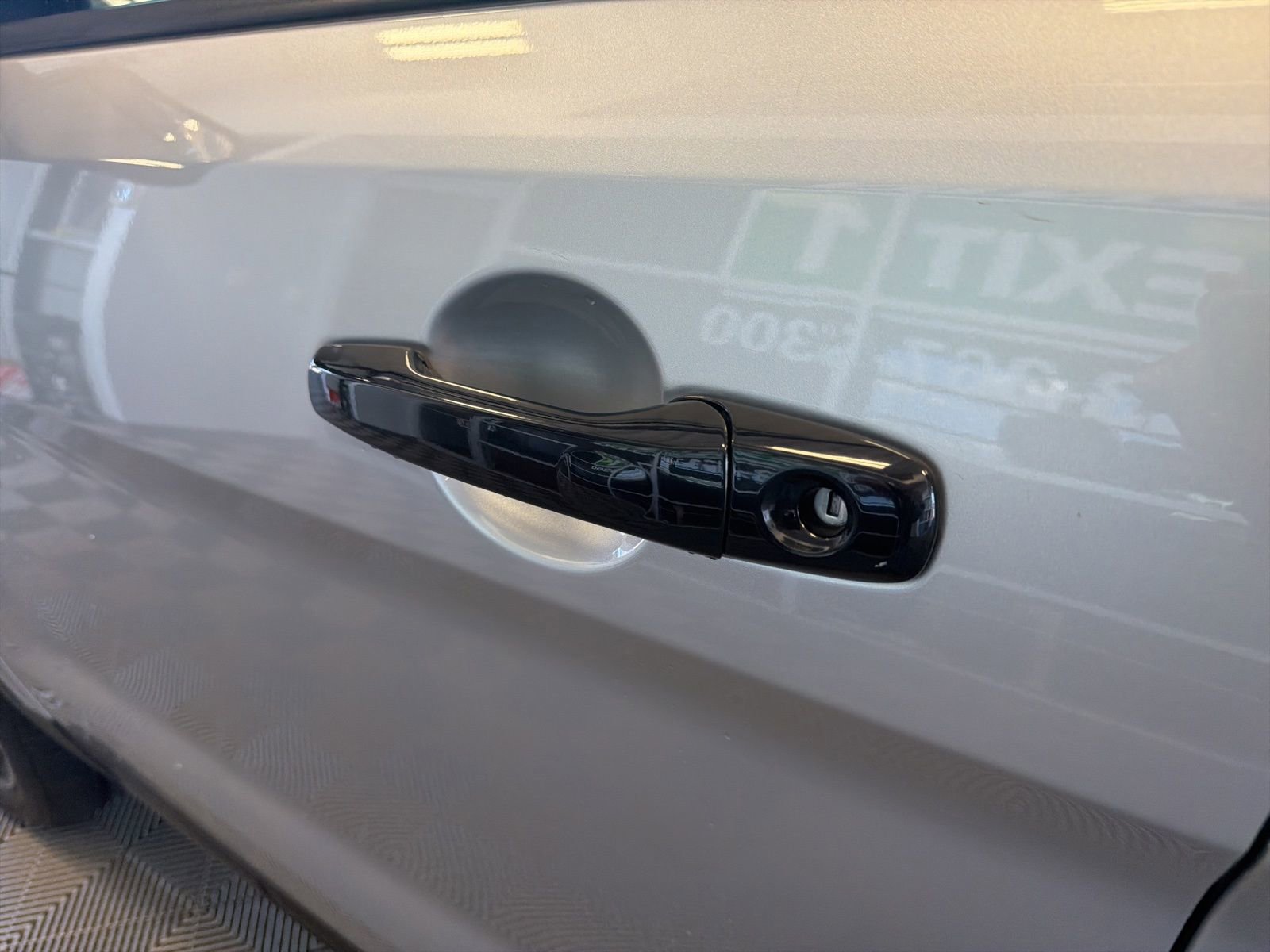 Used 2016 Ford Explorer Sport image 10