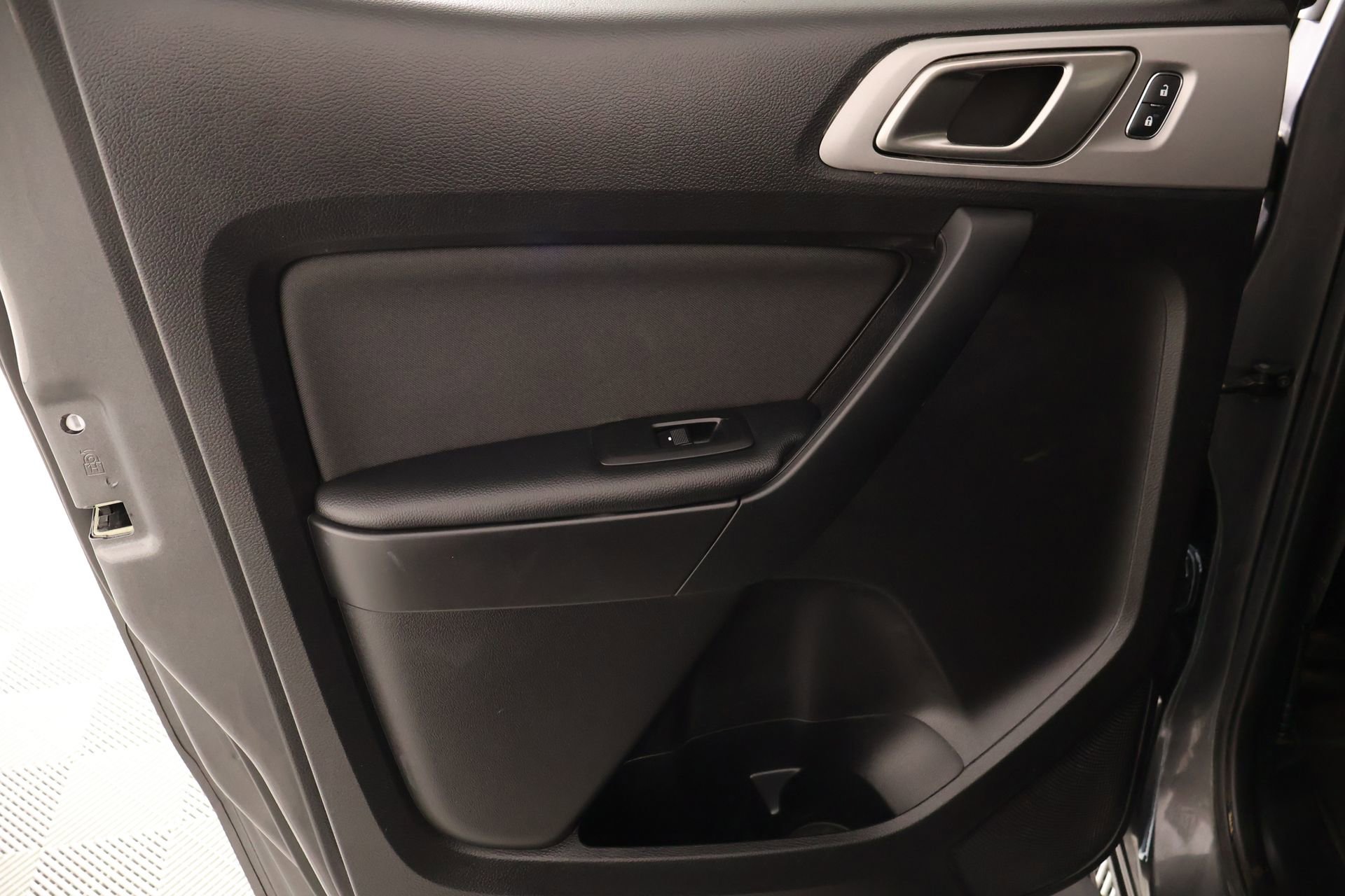 Used 2019 Ford Ranger XLT w/ Equipment Group 302A Luxury image 18