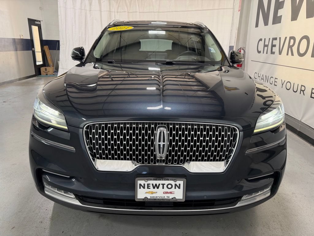 Used 2021 Lincoln Aviator Reserve w/ Elements Package Plus AWD/4WD image 39