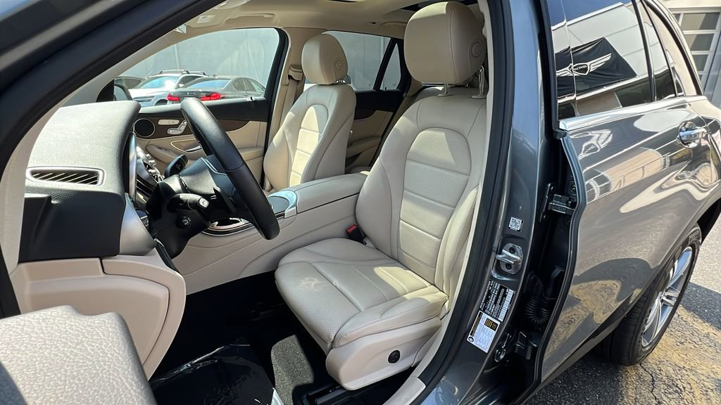 Used 2022 Mercedes-Benz GLC 300 GLC 300 image 26