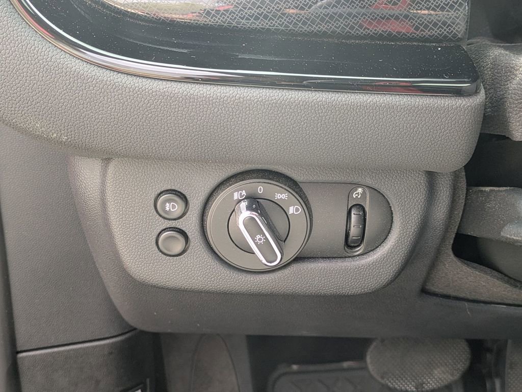 Used 2023 MINI Cooper Clubman S image 24