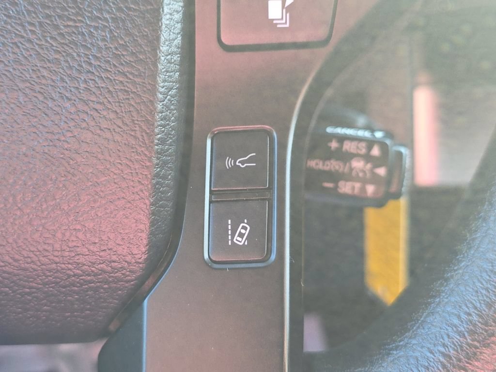 Used 2023 Toyota Tacoma SR AWD/4WD image 25