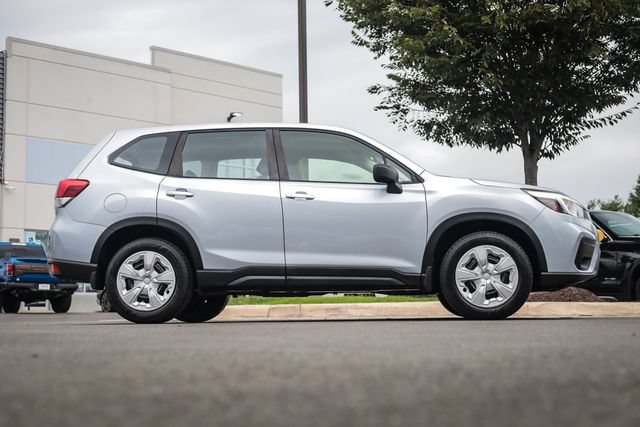 Used 2020 Subaru Forester AWD/4WD image 11