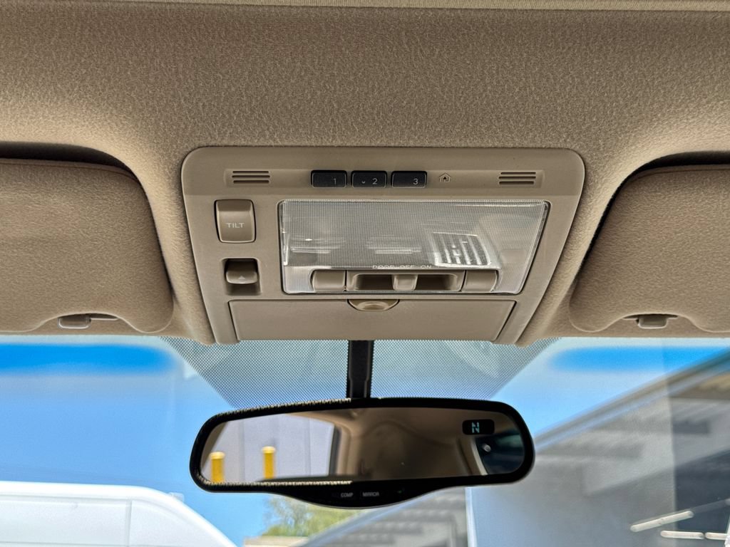 Used 2004 Lexus RX 330 FWD image 24