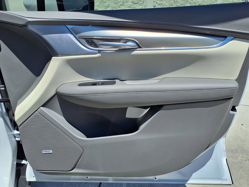Used 2024 Cadillac XT5 Premium Luxury FWD image 11