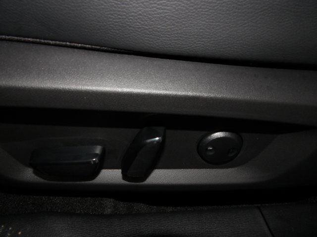 New 2025 Mitsubishi Outlander SEL image 19