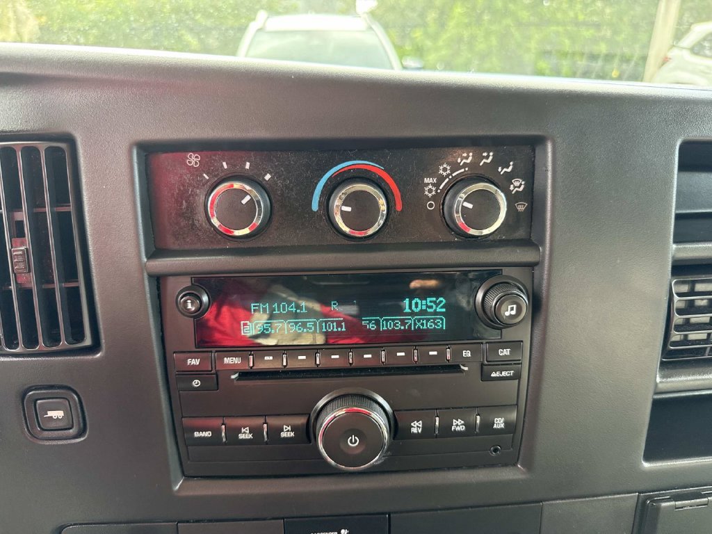 Used 2016 Chevrolet Express 3500 LT w/ LT Preferred Equipment Group RWD image 25