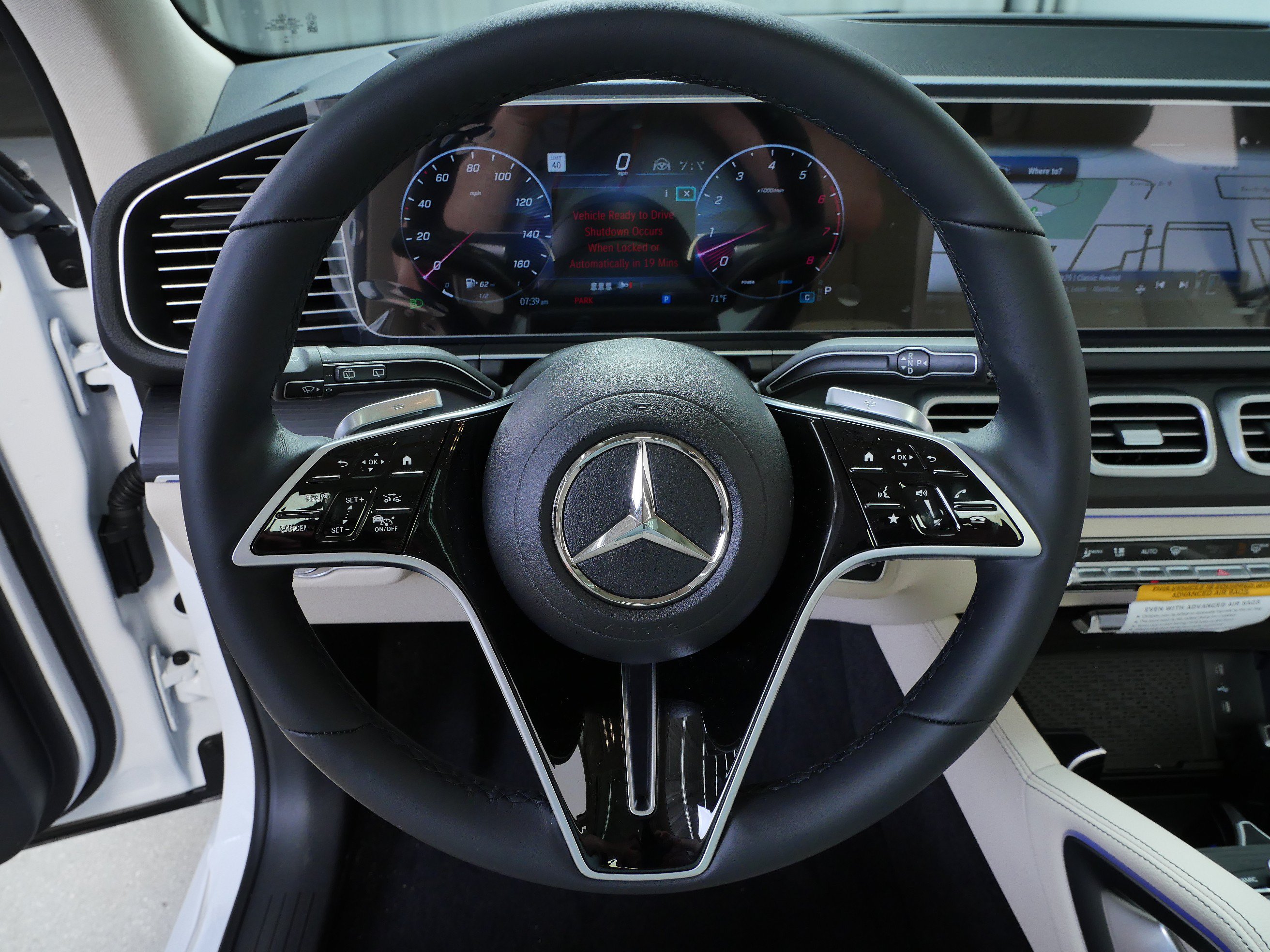 New 2026 Mercedes-Benz GLE 450 4MATIC image 9