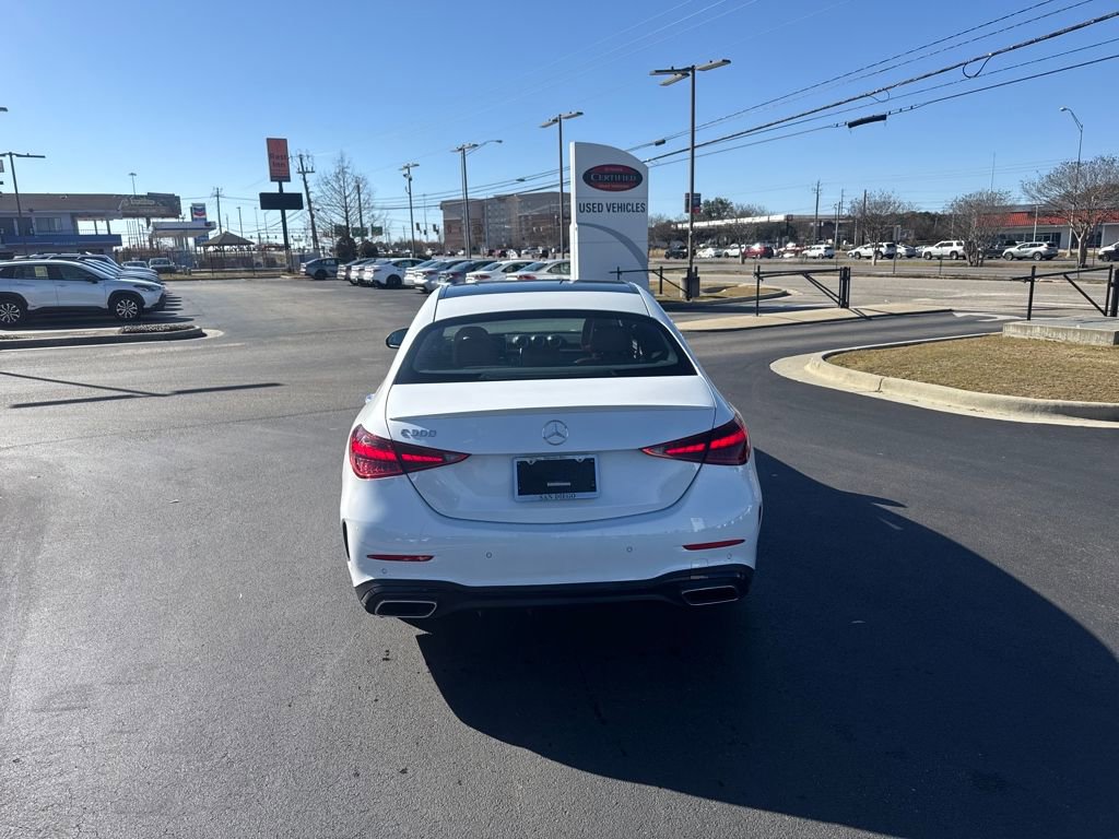 Used 2022 Mercedes-Benz C 300 Sedan image 5