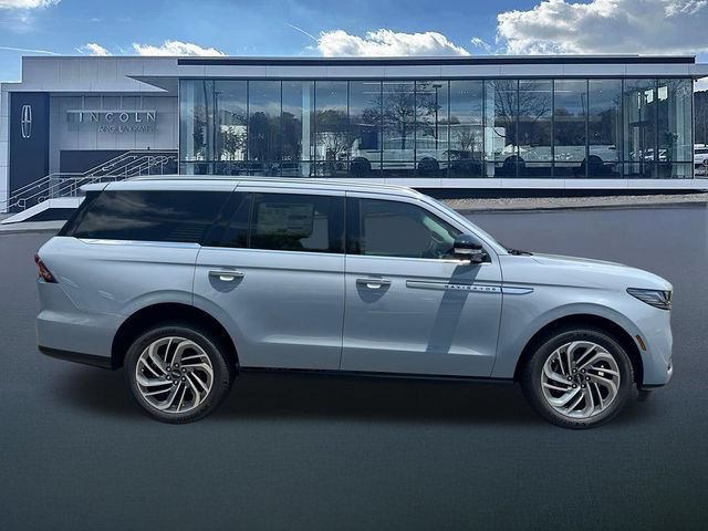 New 2026 Lincoln Navigator Reserve AWD/4WD image 9