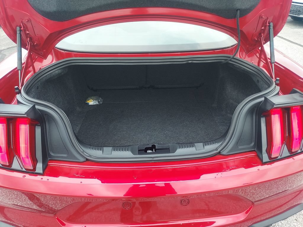 Used 2021 Ford Mustang GT RWD image 25