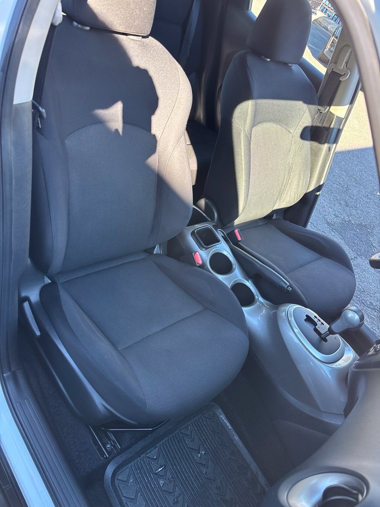 Used 2014 Nissan Juke S AWD/4WD image 27