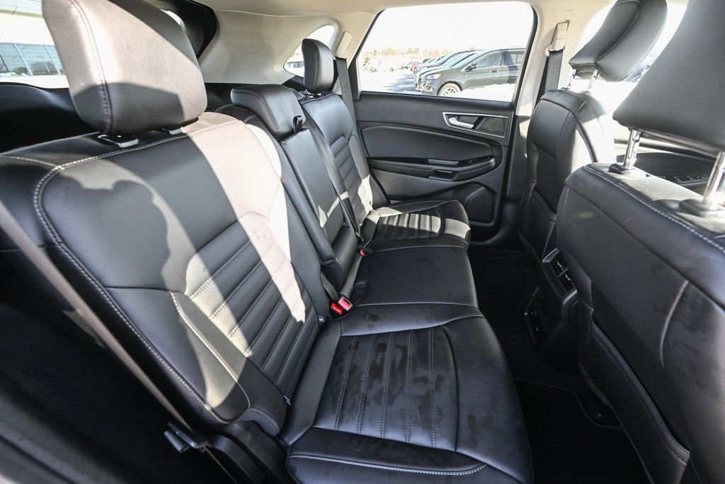 Used 2024 Ford Edge SEL w/ Convenience Package image 29