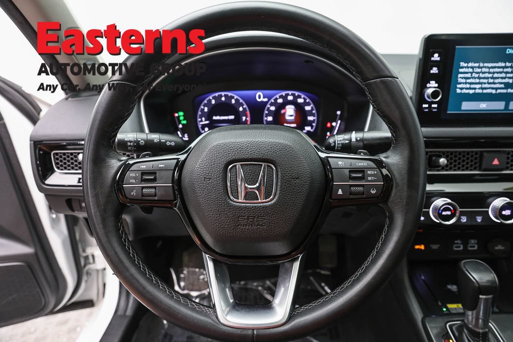 Used 2022 Honda Civic Touring image 10