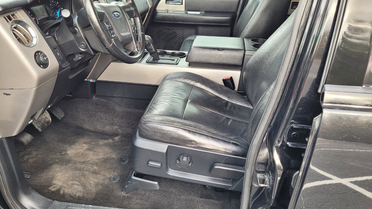 Used 2015 Ford Expedition EL XLT image 12