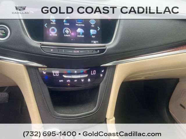 Used 2017 Cadillac XT5 Premium Luxury FWD image 20