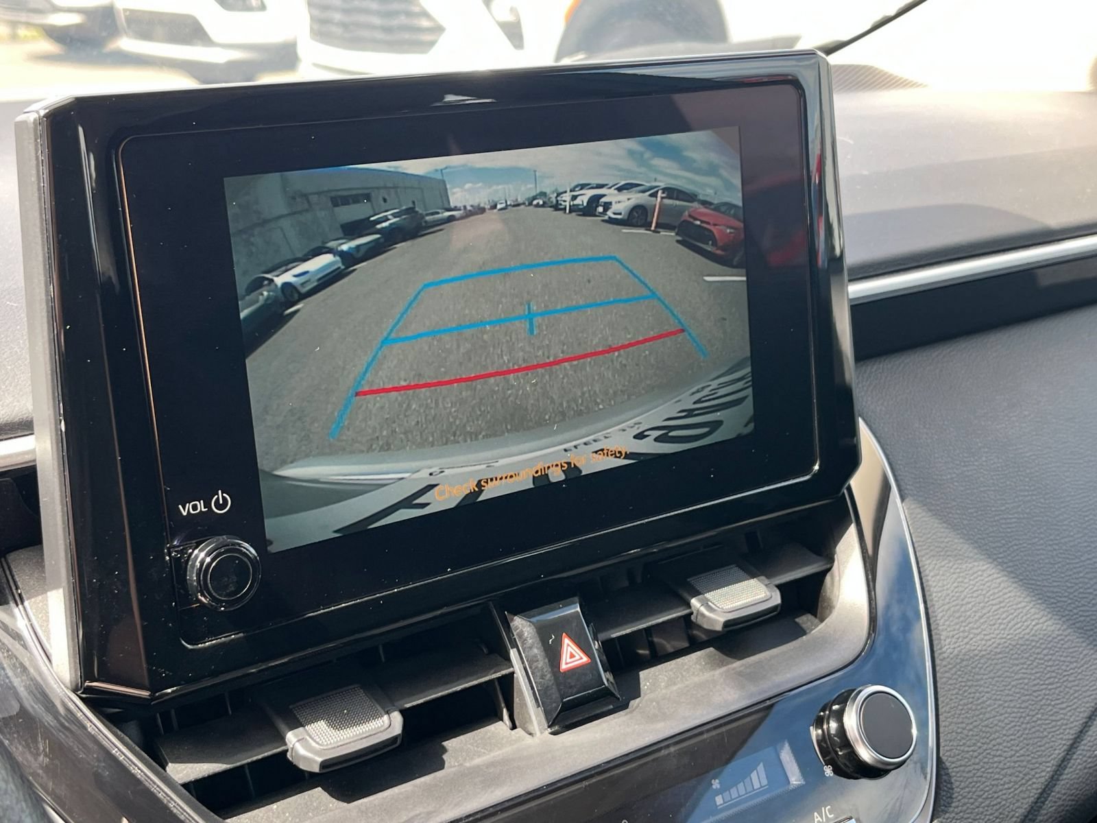 Used 2025 Toyota Corolla LE FWD image 23