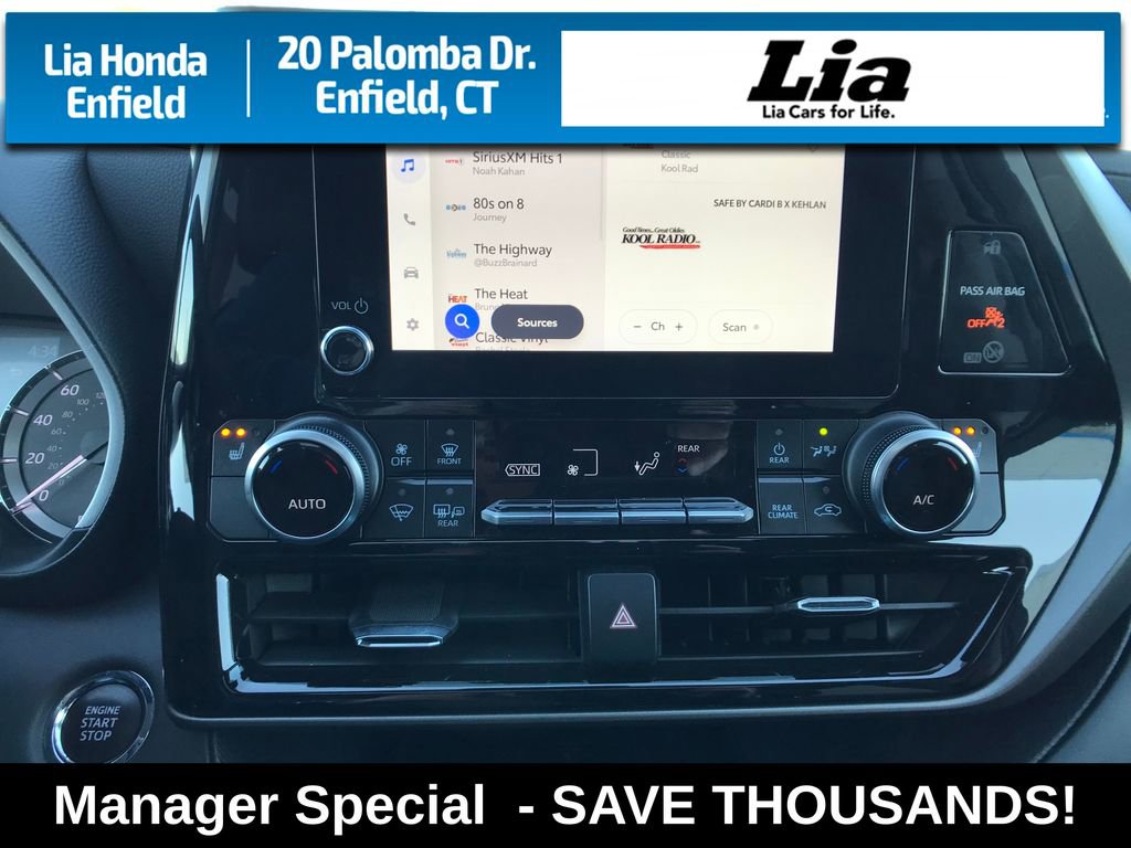 Used 2023 Toyota Highlander XLE image 10