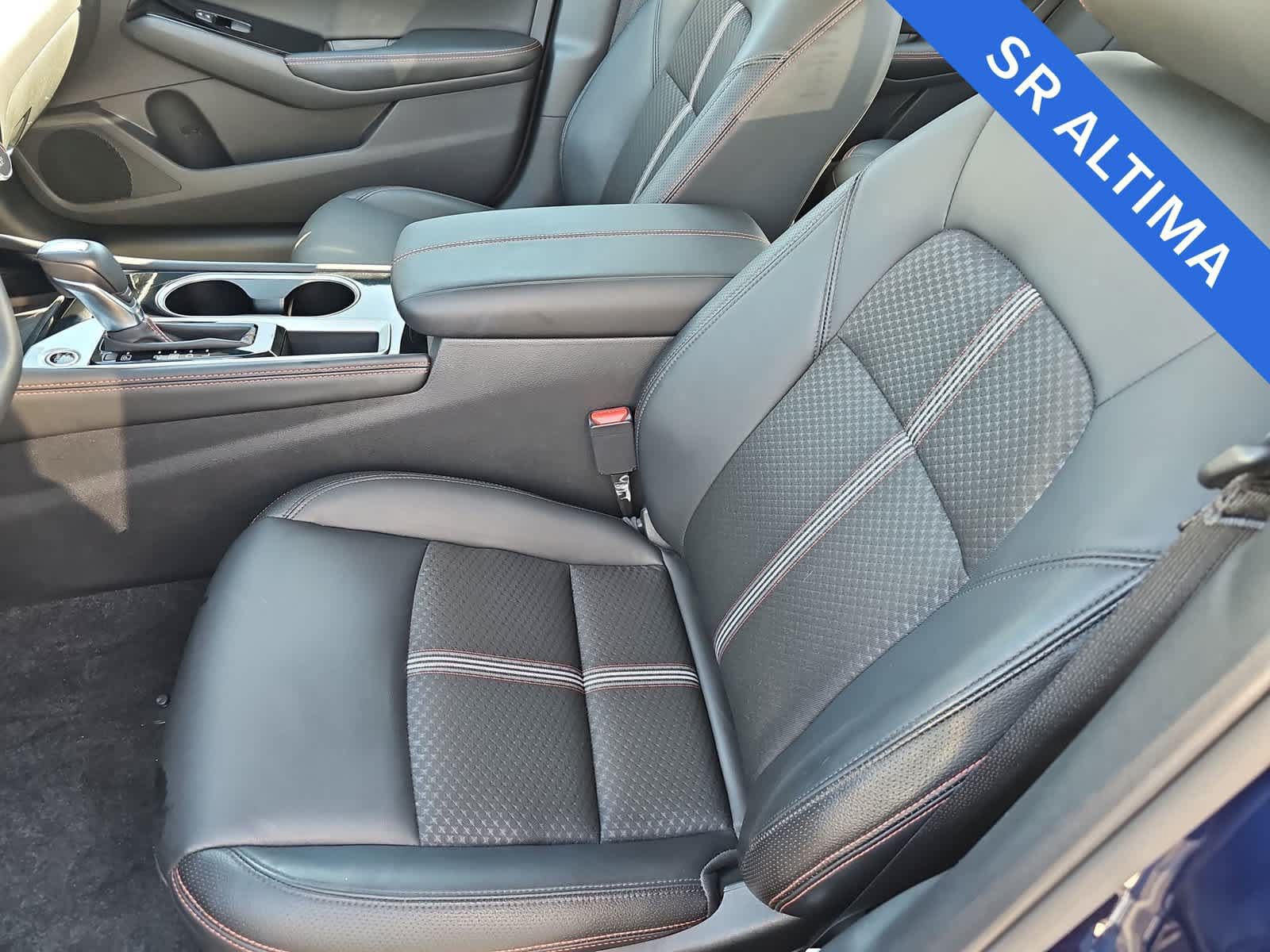Used 2023 Nissan Altima 2.5 SR FWD image 15