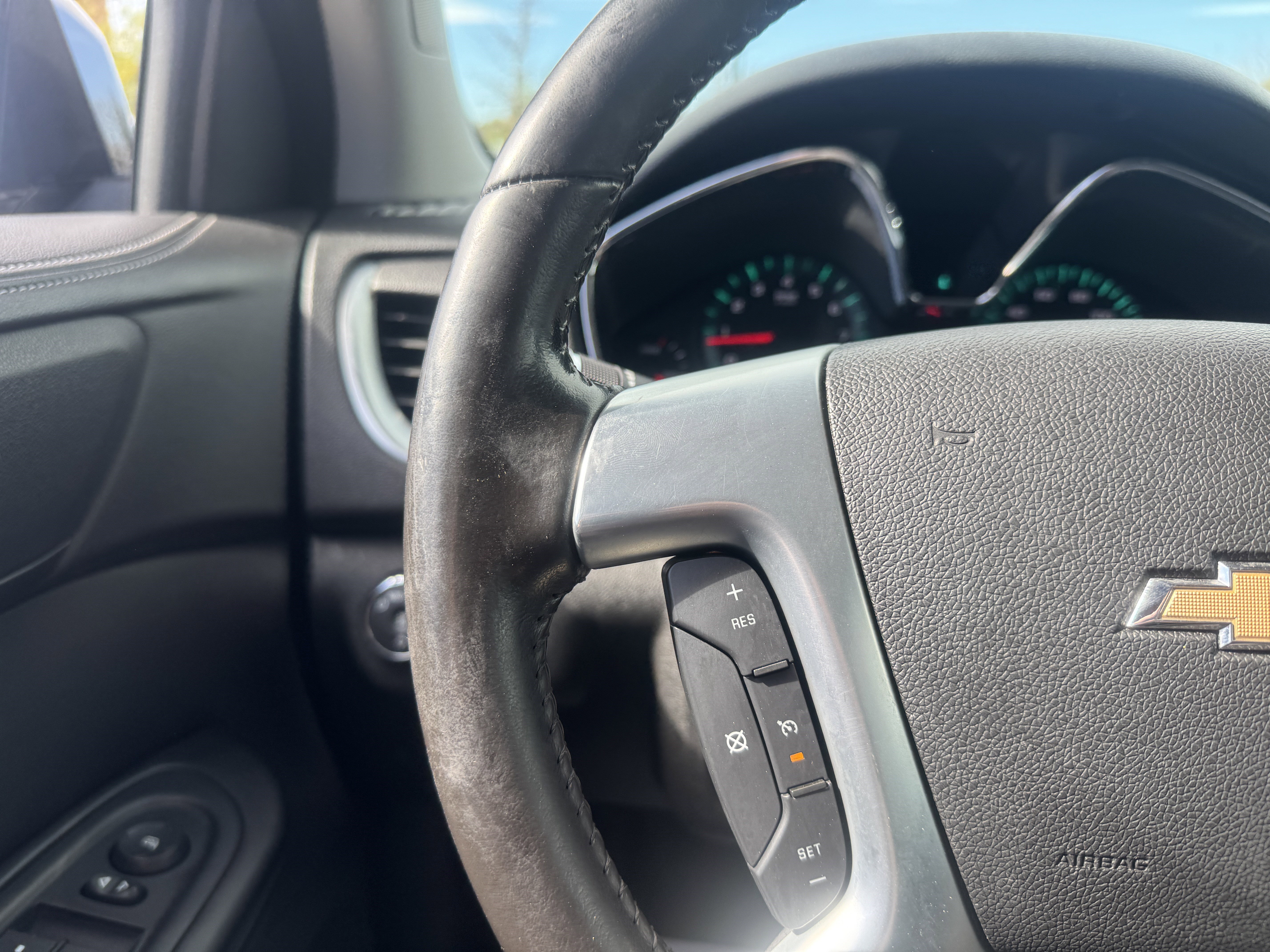 Used 2017 Chevrolet Traverse LT image 22