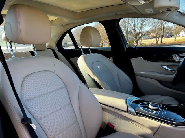 Used 2018 Mercedes-Benz C 300 4MATIC Sedan image 26