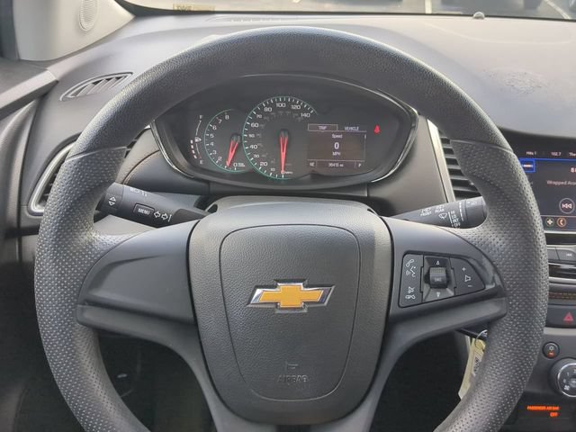 Used 2021 Chevrolet Trax LS w/ LPO, Protection Package AWD/4WD image 28