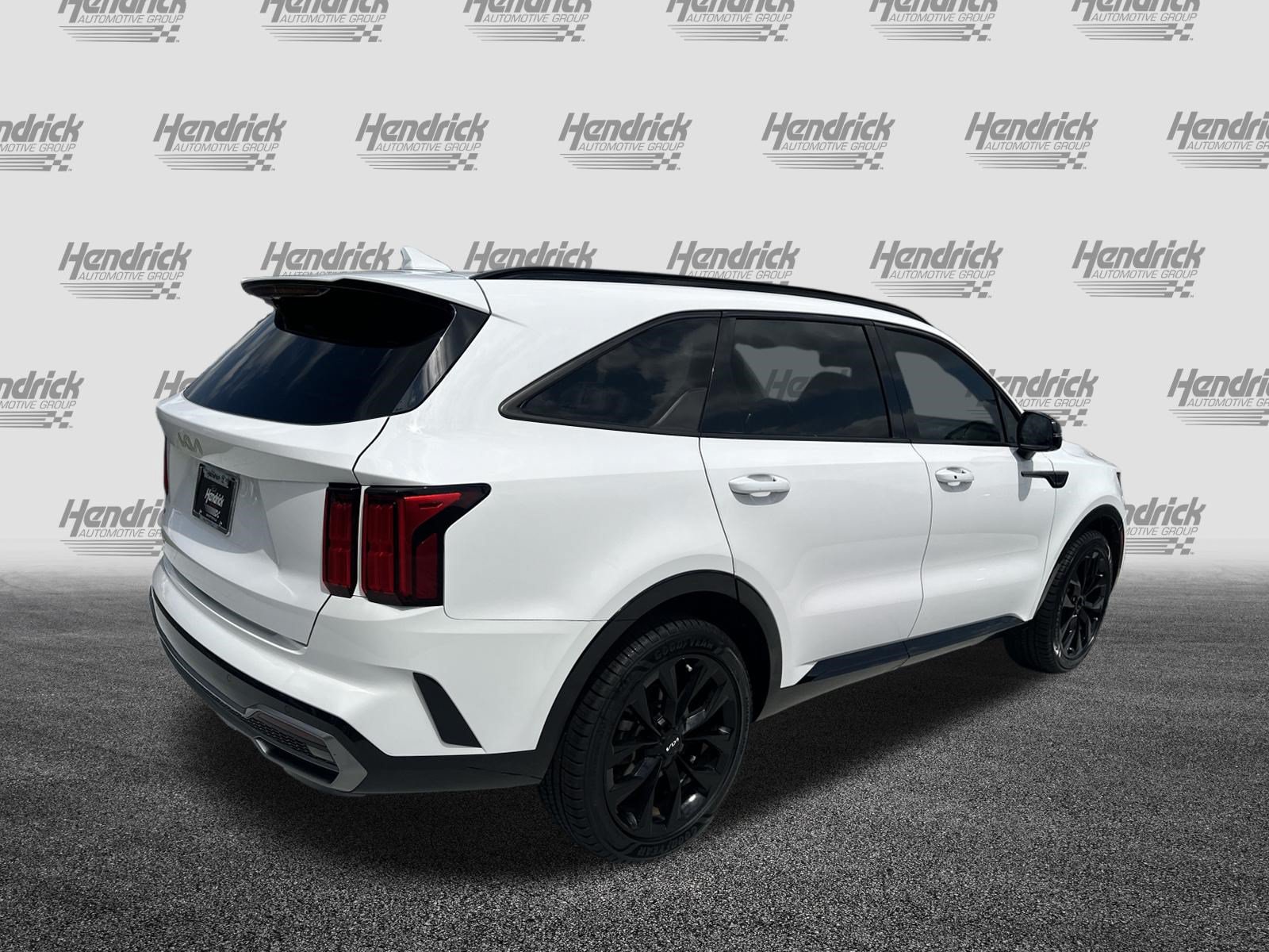 Used 2023 Kia Sorento SX FWD image 10