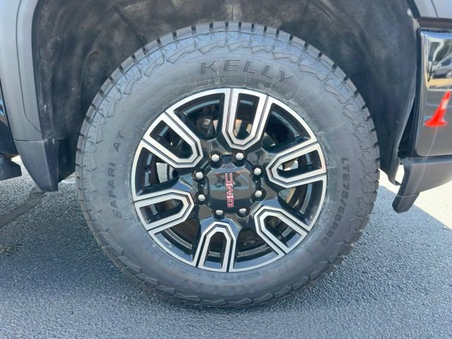 Used 2023 GMC Sierra 3500 AT4 w/ Gooseneck/5TH Wheel Package AWD/4WD image 6