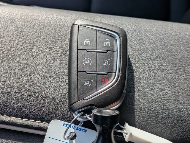 Certified 2025 Cadillac Escalade Sport w/ LPO, ONYX Package image 37