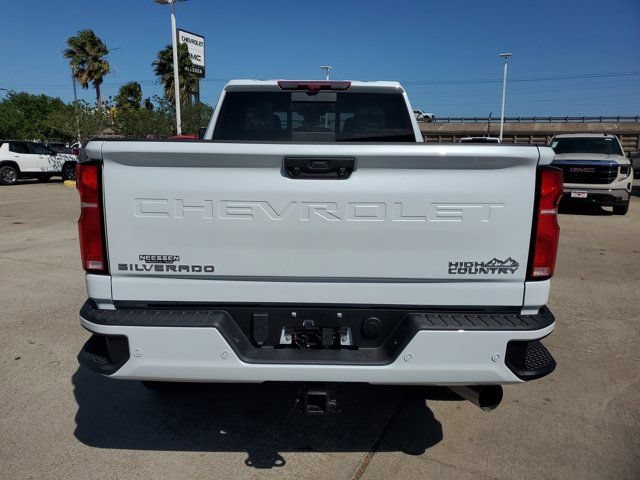 New 2026 Chevrolet Silverado 2500 High Country w/ High Country Premium Package AWD/4WD image 6