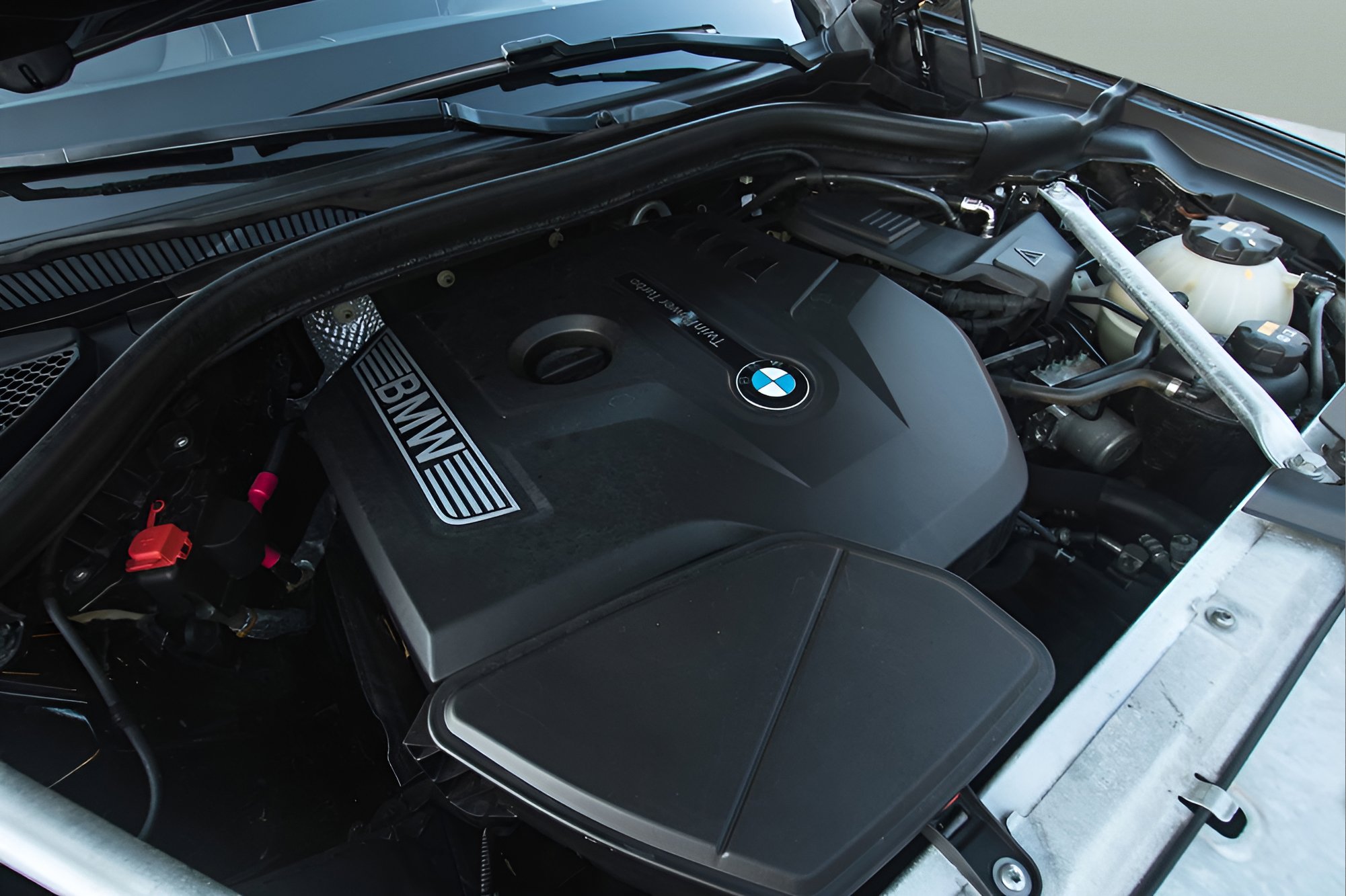 Used 2019 BMW X3 sDrive30i w/ Driving Assistance Package image 36