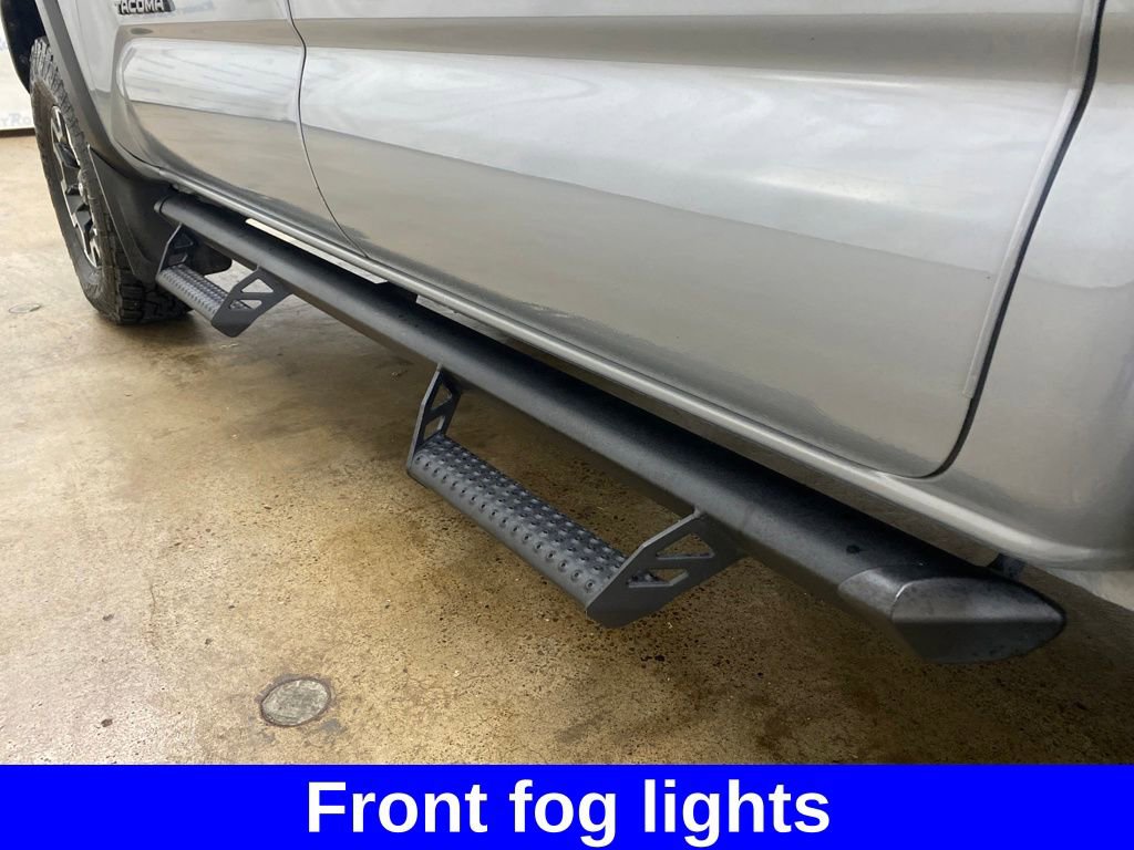 Used 2021 Toyota Tacoma TRD Off-Road w/ Technology Package image 16