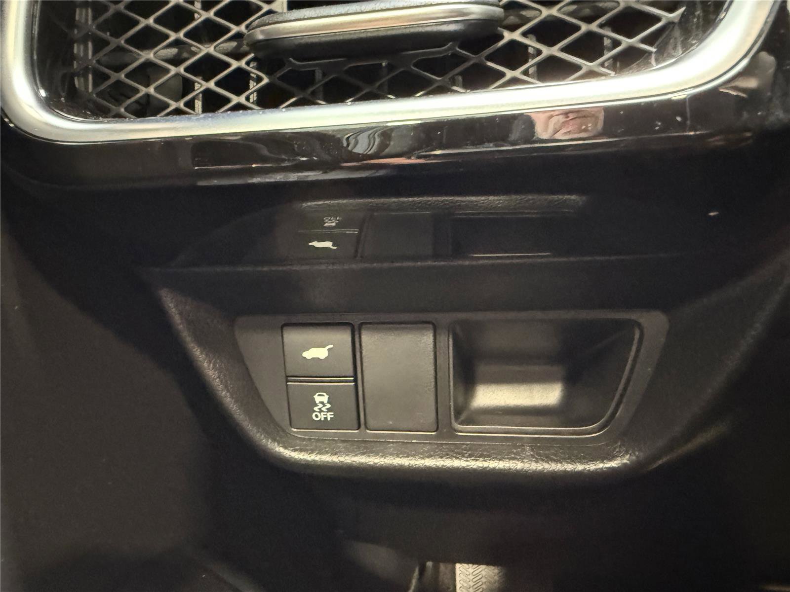 New 2026 Acura ADX A-Spec image 18