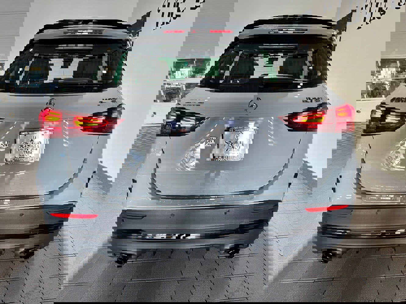 Used 2026 Mercedes-Benz GLA 35 AMG 4MATIC image 5