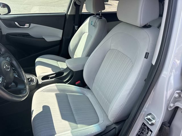 Used 2022 Hyundai Kona SEL w/ Convenience Package FWD image 28