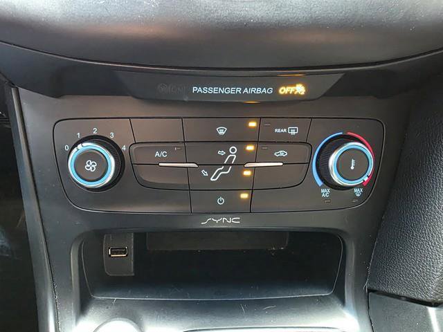 Used 2016 Ford Focus ST image 17