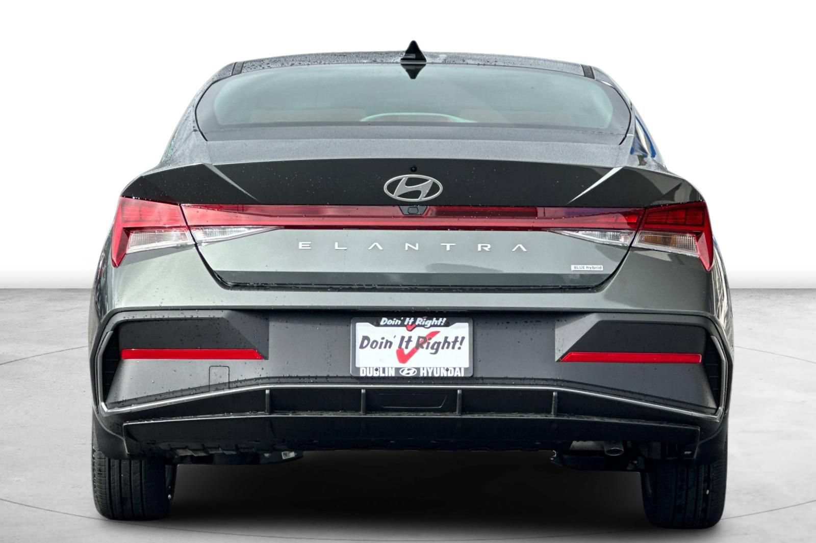 Used 2026 Hyundai Elantra Hybrid FWD image 6