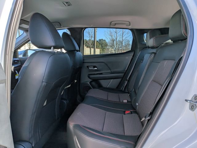 New 2026 Nissan Kicks SR w/ Cold Weather Package image 9