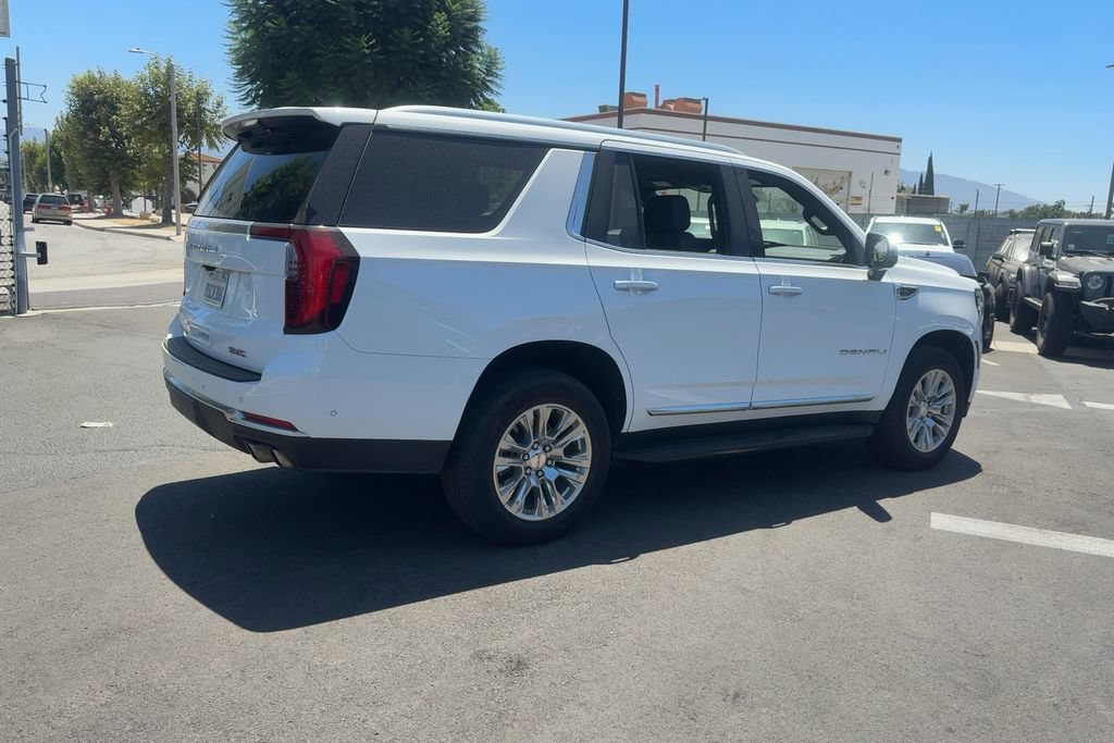 Used 2025 GMC Yukon Denali AWD/4WD image 6